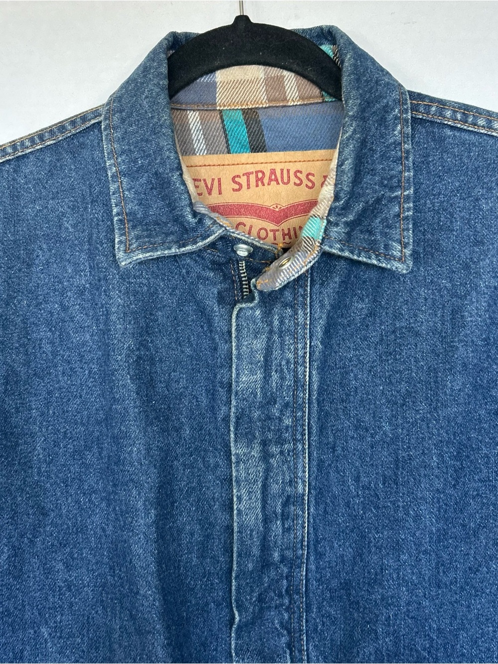 Vintage Levi's Men's Dark Blue Denim Blue Plaid Jacket - Picture 3 of 15